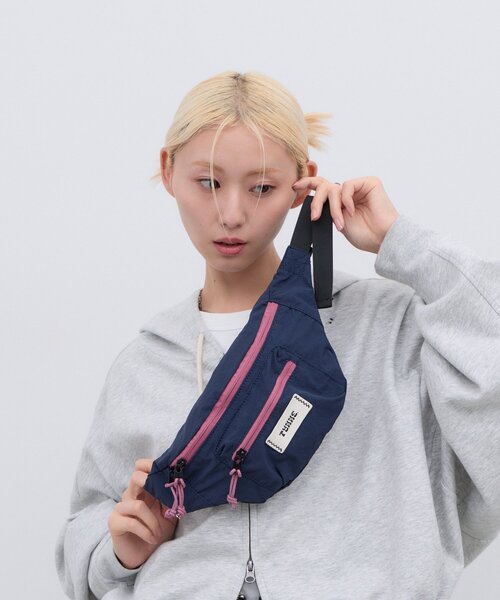 CIAOPANIC TYPY(チャオパニックティピー)の「:【TYNNE.】3ポケット配色ナイロンウエストポーチ(ボディバッグ/ウエストポーチ・レディース・ブラック/パープル/ネイビー/イエロー/バーガンディー・ONE SIZE)」の19枚目の写真