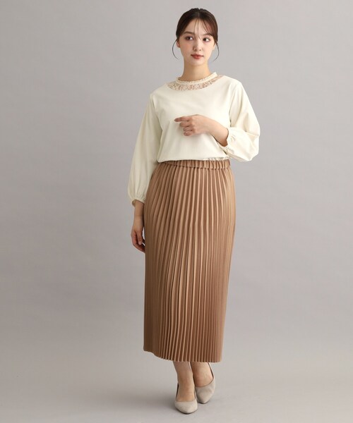 LAURA ASHLEY(ローラアシュレイ)の「フリルレース衿バルーンスリーブカットソー(Tシャツ/カットソー・レディース・アイボリー/ボルドー/ブラック・38)」の22枚目の写真