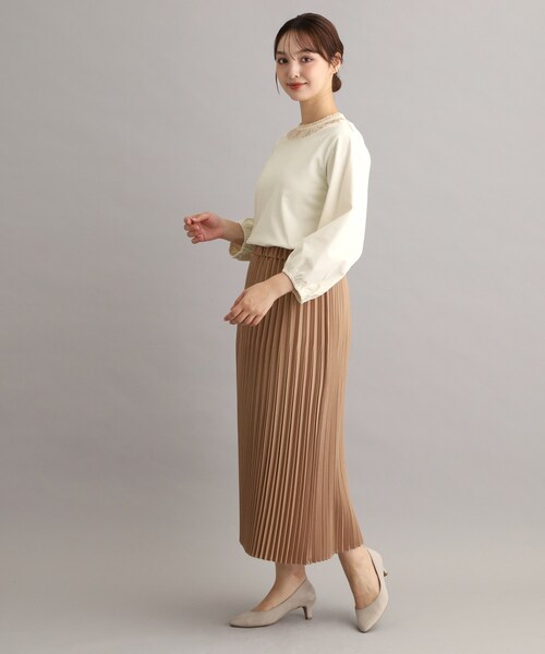 LAURA ASHLEY(ローラアシュレイ)の「フリルレース衿バルーンスリーブカットソー(Tシャツ/カットソー・レディース・アイボリー/ボルドー/ブラック・38)」の21枚目の写真