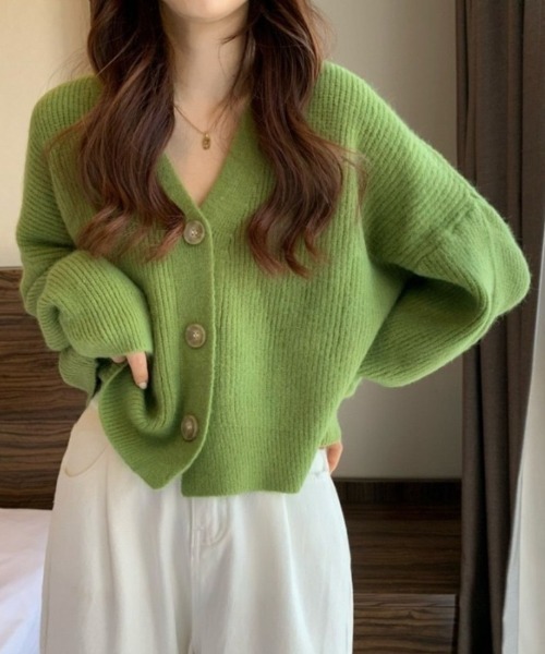 Beststore(ベストストア)の「【6色展開】ふんわりやわらかニットカーディガン シンプルで着回し力抜群!Vネックショート丈カーディガン秋冬(カーディガン/ボレロ・レディース・ブラック/アイボリー/キャメル/ブルー/ベージュ/グリーン・FREE)」の15枚目の写真