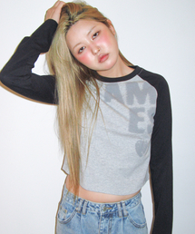 ボールドタイポ ラウンドヘム 長袖Tシャツ グレー