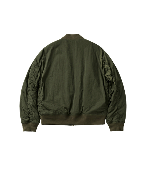 YOUCHE PRET A PORTER(ユッシュプレタポルテ)の「SI STRATA MA-1ジャケット オリーブ(ブルゾン・メンズ・その他・MEDIUM/LARGE)」の2枚目の写真