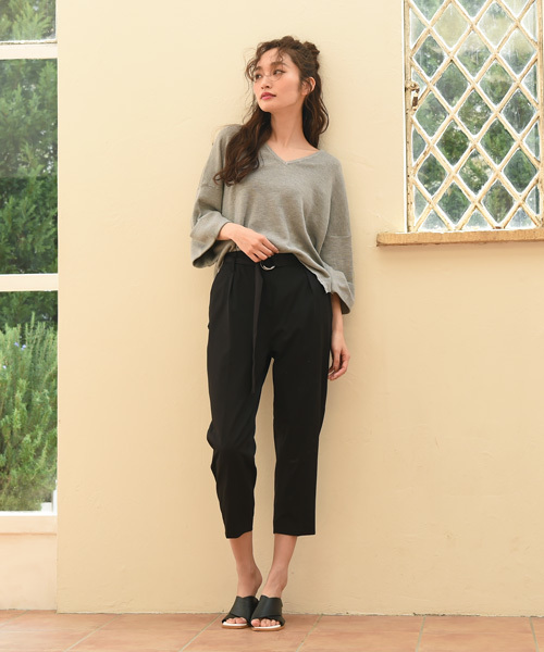 Luz Llena (philter)（ラズレナ　フィルター）の「袖折り返しハイゲージVネックニット（ニット/セーター・レディース・ネイビー/グレー/オフホワイト・MEDIUM）」の21枚目の写真