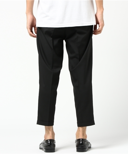 AMERICAN RAG CIE（アメリカンラグシー）の「TR ８分丈 定番クロップド スラックス（スラックス・メンズ・トップグレー/ブラック/カーキ・1/2）」の5枚目の写真