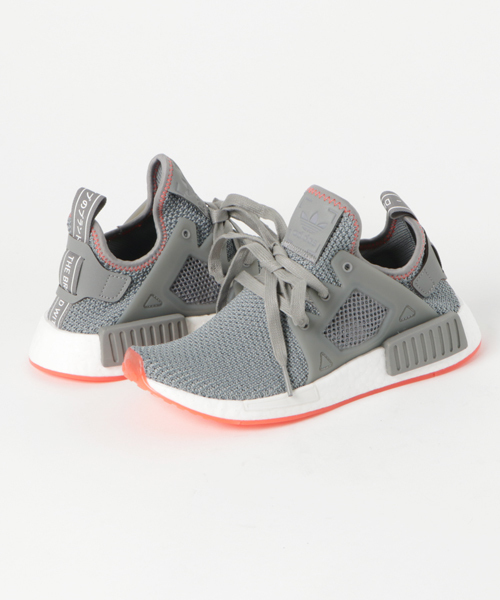 adidas（アディダス）の「オリジナルス エヌ エム ディー [NMD_XR1]（スニーカー・メンズ・ブラック/グレー・22.0cm/22.5cm/23.0cm/23.5cm/24.0cm/24.5cm/25.0cm/25.5cm/26.5cm/27.0cm/27.5cm/28.0cm/28.5cm/29.0cm/29.5cm/30.0cm/31cm/30.5cm/26.0cm）」の2枚目の写真