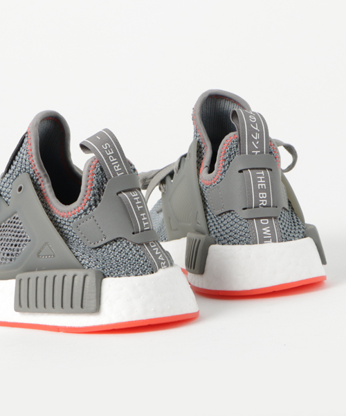 adidas（アディダス）の「オリジナルス エヌ エム ディー [NMD_XR1]（スニーカー・メンズ・ブラック/グレー・22.0cm/22.5cm/23.0cm/23.5cm/24.0cm/24.5cm/25.0cm/25.5cm/26.5cm/27.0cm/27.5cm/28.0cm/28.5cm/29.0cm/29.5cm/30.0cm/31cm/30.5cm/26.0cm）」の5枚目の写真