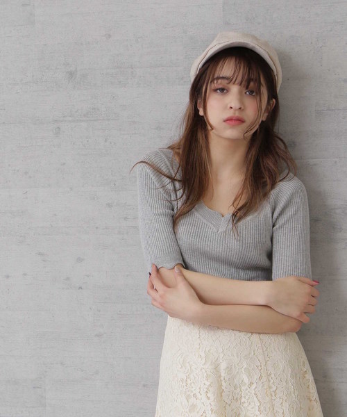 FREE'S MART（フリーズマート）の「◆スカラトリムＶネックリブニット（ニット/セーター・レディース・グレー/ホワイト/ピンク/ネイビー・FREE）」の11枚目の写真