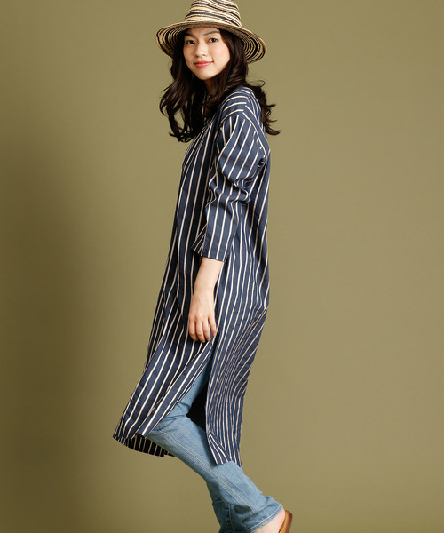 Munich（ミューニック）の「イタリア製シルクレーヨンストライプＶネックシャツワンピース（シャツワンピース・レディース・ベージュ/ネイビー/ピンク/ラベンダー・FREE）」の10枚目の写真