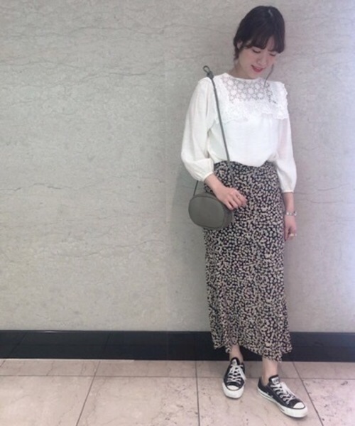 flower（フラワー）の「フレンドリーバッグ（ショルダーバッグ・レディース・カーキ/アイボリー・FREE）」の6枚目の写真