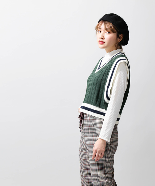 WEGO(ウィゴー)の「WEGO/ショートチルデンベスト(ベスト・レディース・ブラック/ホワイト/ダークグリーン/ベージュ・FREE)」の11枚目の写真