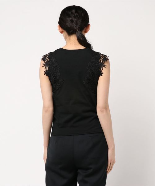 GeeRA(ジーラ)の「袖花柄レースカットソー(Tシャツ/カットソー・レディース・イエロー/オフホワイト/ブラック/ラベンダー・X-LARGE/SMALL/MEDIUM/LARGE)」の6枚目の写真
