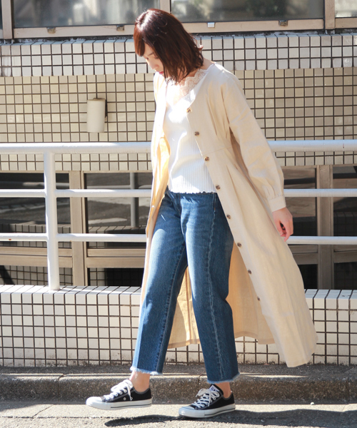 apres jour(アプレジュール)の「Vボタンリネン混ワンピース【ZOZOTOWN限定アイテム】(ワンピース・レディース・ベージュ/ラベンダー・フリー)」の8枚目の写真
