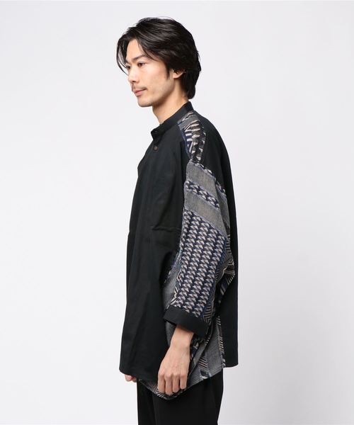 チャイハネ(チャイハネ)の「【チャイハネ】yul ジャガード×無地バンドカラーMEN'Sシャツ(シャツ/ブラウス・メンズ・ブラック/ベージュ/カーキ/ターコイズブルー・FREE)」の5枚目の写真
