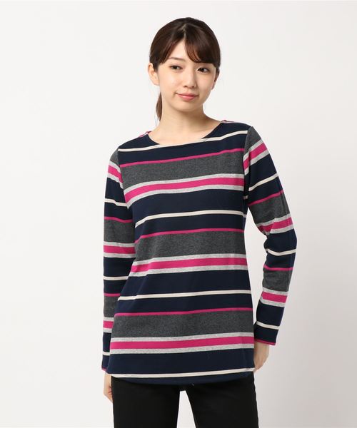 BELLUNA PLUS(ベルーナ)の「ふわふわ裏ファー素材ロングプルオーバー(Tシャツ/カットソー・レディース・ピンク/ターコイズブルー/グリーン/ボルドー/ブラック×グレー/ブラック系その他/グレー系その他/ベージュ系その他/ブルー系その他/イエロー×ブラック/ブラック系その他2/ブラック系その他3/チェリーピンク/ネイビー×ホワイト/グリーン系その他/ブラック/ブルー系その他2・MEDIUM/LARGE/X-LARGE)」の21枚目の写真