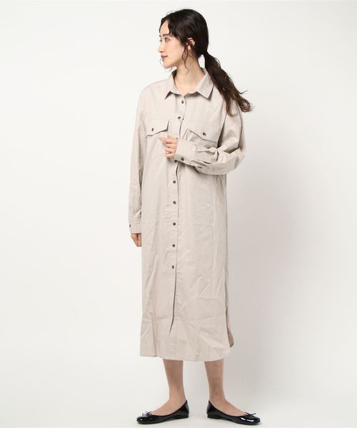 PAGEBOY（ページボーイ）の「ロングミリタリーシャツワンピース（ワンピース・レディース・カーキ/グレイッシュベージュ/ホワイト・FREE）」の7枚目の写真