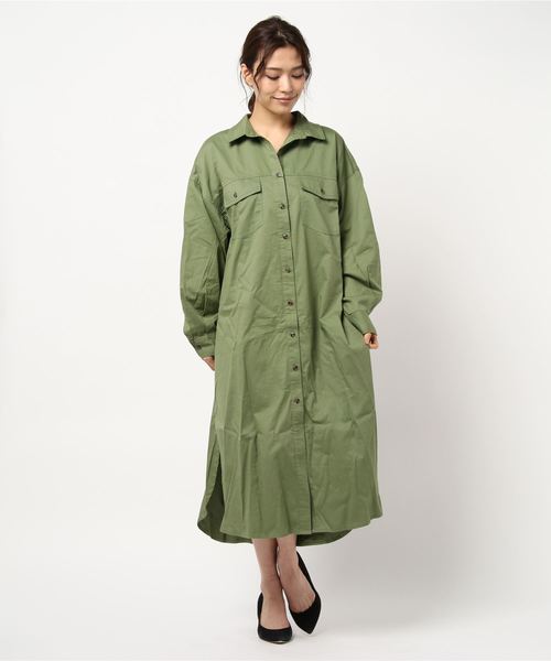 PAGEBOY（ページボーイ）の「ロングミリタリーシャツワンピース（ワンピース・レディース・カーキ/グレイッシュベージュ/ホワイト・FREE）」の6枚目の写真