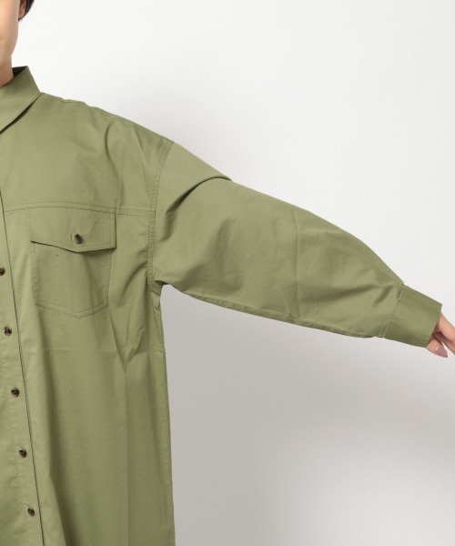 PAGEBOY（ページボーイ）の「ロングミリタリーシャツワンピース（ワンピース・レディース・カーキ/グレイッシュベージュ/ホワイト・FREE）」の13枚目の写真