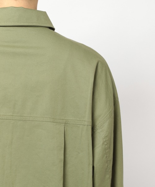 PAGEBOY（ページボーイ）の「ロングミリタリーシャツワンピース（ワンピース・レディース・カーキ/グレイッシュベージュ/ホワイト・FREE）」の10枚目の写真