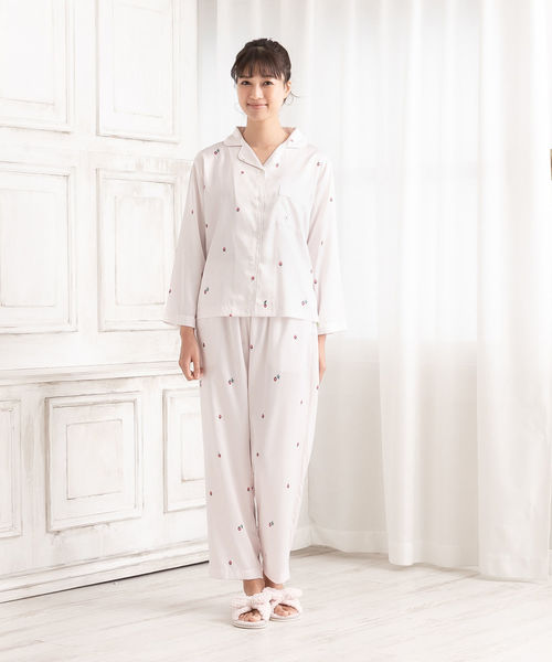 イチゴサテンパジャマセット ルームウェア パジャマ Cocoonist コクーニスト のファッション