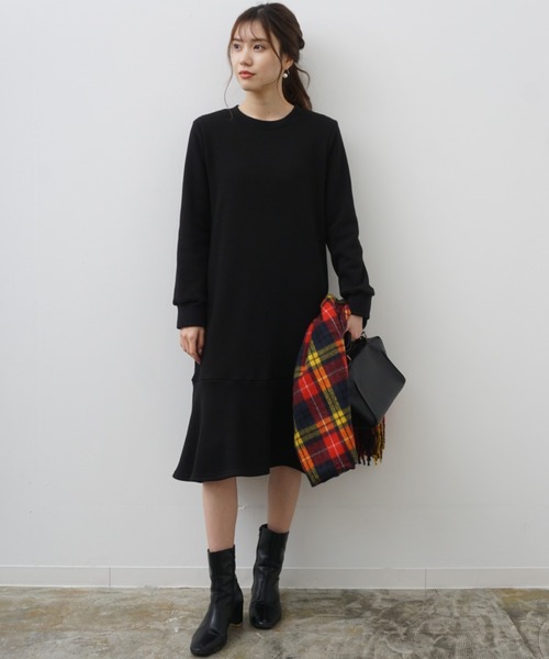 HERENCIA�i�w�����`�A�j�́u�y���N�сz�{���o�[�q�[�g�Z�~�t���A�����s�[�X�i�����s�[�X�j�v�b�u���b�N