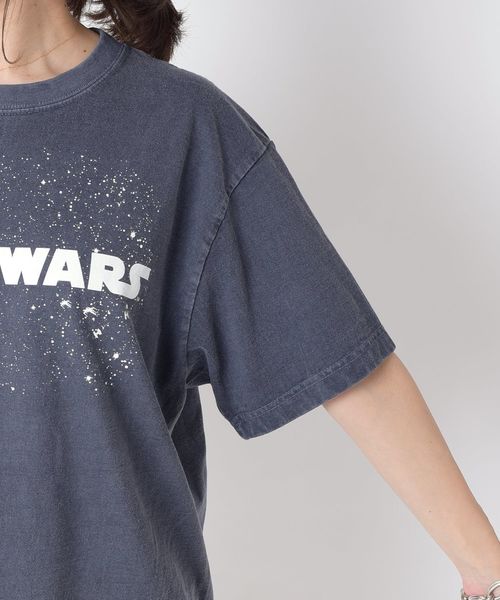 SHIPS(シップス)の「GOODSPEEDムービーTee◇(Tシャツ/カットソー・レディース・ブラック/ネイビー/オフホワイト/ダークグレー・ONE SIZE)」の9枚目の写真