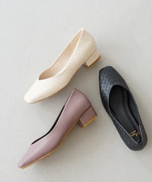 menue（メヌエ）の「Vカット スクエアトゥ チャンキーヒール パンプス 3cmヒール（パンプス）」