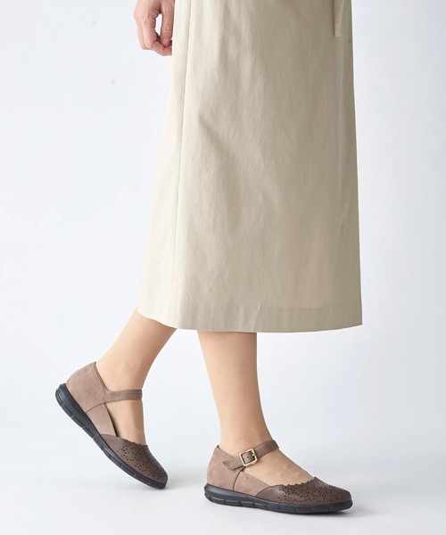 coca(ANDEX shoes product)(コカ)の「ストラップ付き バレエパンプス / 120022(スニーカー・レディース・アイボリー/ブラック/ベージュ・23.5cm/24.5cm/24.0cm/23.0cm/22.5cm)」の13枚目の写真