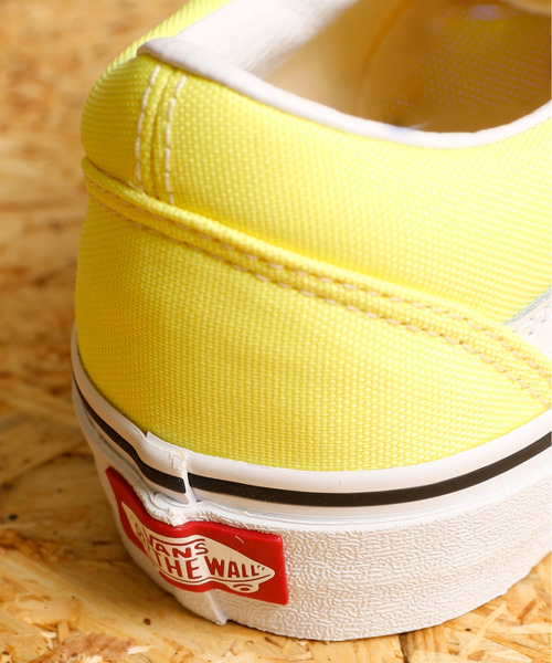 And A(アンドエー)の「VANS ヴァンズ / OLD SKOOL オールドスクール NEON ネオンカラー パステルカラー シューズ ローカットスニーカー キャンバス バンズ / VN0A4U3BWT(スニーカー・メンズ・ピンク/グリーン/レモンイエロー・23cm/23.5cm/24cm/26cm/26.5cm/27cm/27.5cm/28cm)」の13枚目の写真