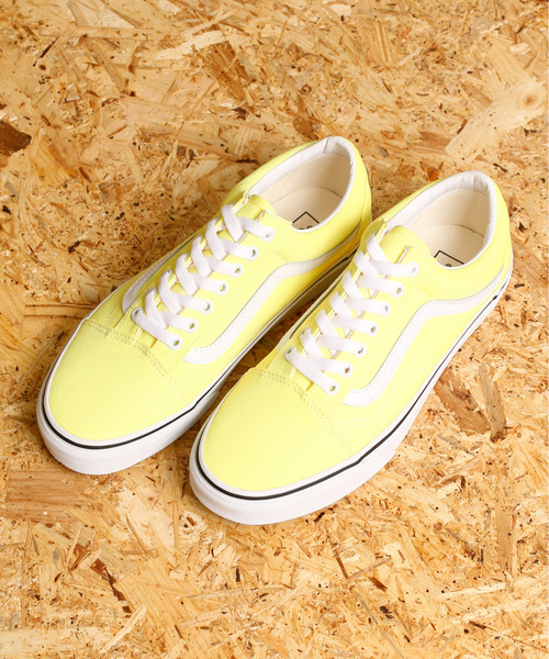 And A(アンドエー)の「VANS ヴァンズ / OLD SKOOL オールドスクール NEON ネオンカラー パステルカラー シューズ ローカットスニーカー キャンバス バンズ / VN0A4U3BWT(スニーカー・メンズ・ピンク/グリーン/レモンイエロー・23cm/23.5cm/24cm/26cm/26.5cm/27cm/27.5cm/28cm)」の10枚目の写真