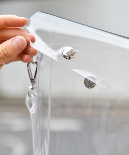 kutir（クティール）の「クリアショルダーバッグ（ショルダーバッグ・メンズ・ホワイト/チャコールグレー/ライトブルー/ラベンダー・FREE）」の5枚目の写真