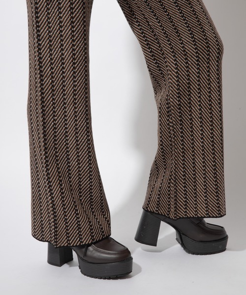 Mysa&Liina（ミーサリーナ）の「柄編みニットフレアパンツ（その他パンツ・レディース・ブラック/グリーン/キャメル・M）」の6枚目の写真