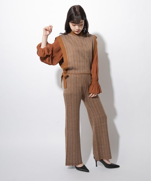 Mysa&Liina（ミーサリーナ）の「柄編みニットフレアパンツ（その他パンツ・レディース・ブラック/グリーン/キャメル・M）」の12枚目の写真