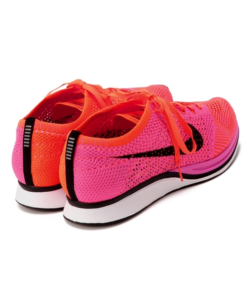 EN ROUTE（アンルート）の「NIKE FLYKNIT RACER●（スニーカー・メンズ・ピンク/パープル・8/9h/9/8h/11/10/7h）」の9枚目の写真