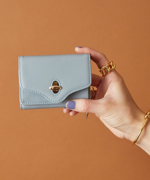 HASHIBAMI(ハシバミ)の「【HASHIBAMI】ニュー ジーン ミニウォレット(財布・レディース・ブラック/ベージュ/グレー/レッド/ライム/イエロー/オレンジ/ラベンダー/Cream/イエロー系その他/ピンク系その他/スモークピンク/スモーキーグリーン系/ライトピンク/グレイッシュブルー/ナチュラル/マジェンタ/サックスブルー/ミント/オレンジ系/イエロー系/ライラック/ピーコックグリーン系/ブロンズ/ボルドー/グリーン/ライトイエロー/ライトグリーン/コーラルピンク/サンドベージュ/モスグリーン/ブラウン/ペールイエロー/ベビーピンク/チェリーピンク/アクア/レモンイエロー/ふじ色系/ライトオレンジ系/ライトグリーン系/チャコールグレー/シルバー/ローズ系/ゴールド/ダークグリーン/イエロー系その他2/モカ/ライトブルー/エメラルド/ネイビー系/シャンパン/ライトブラウン・FREE)」の22枚目の写真