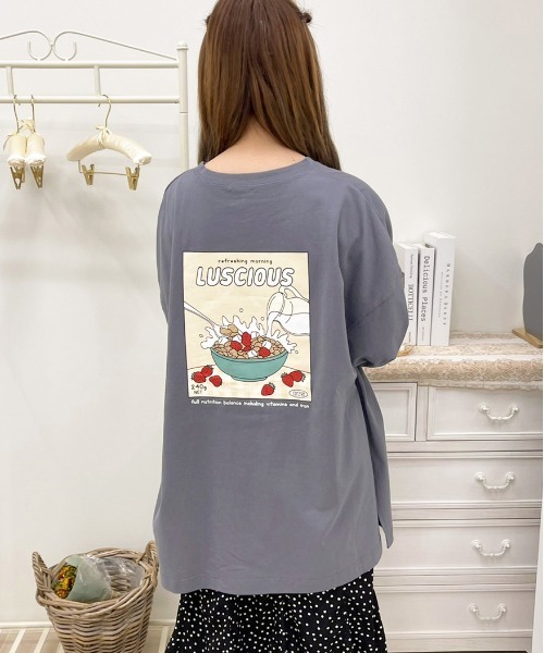 apres jour（アプレジュール）の「アソートスリット入りロンT【ZOZOTOWN限定アイテム】（Tシャツ/カットソー・レディース・オフホワイト/アイボリー/ミント/クリーム/ホワイト系その他/ダークブルー・X-LARGE/フリー）」の6枚目の写真