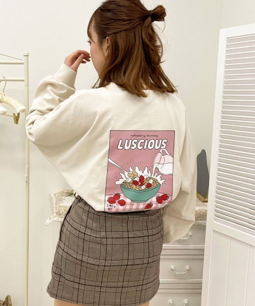 apres jour（アプレジュール）の「アソートスリット入りロンT【ZOZOTOWN限定アイテム】（Tシャツ/カットソー・レディース・オフホワイト/アイボリー/ミント/クリーム/ホワイト系その他/ダークブルー・X-LARGE/フリー）」の13枚目の写真