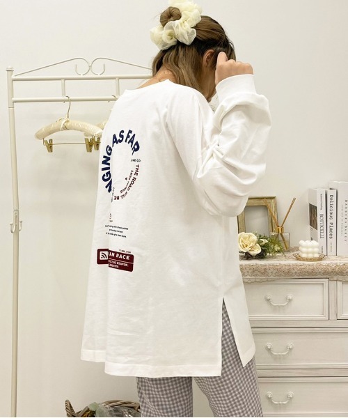 apres jour（アプレジュール）の「アソートスリット入りロンT【ZOZOTOWN限定アイテム】（Tシャツ/カットソー・レディース・オフホワイト/アイボリー/ミント/クリーム/ホワイト系その他/ダークブルー・X-LARGE/フリー）」の17枚目の写真