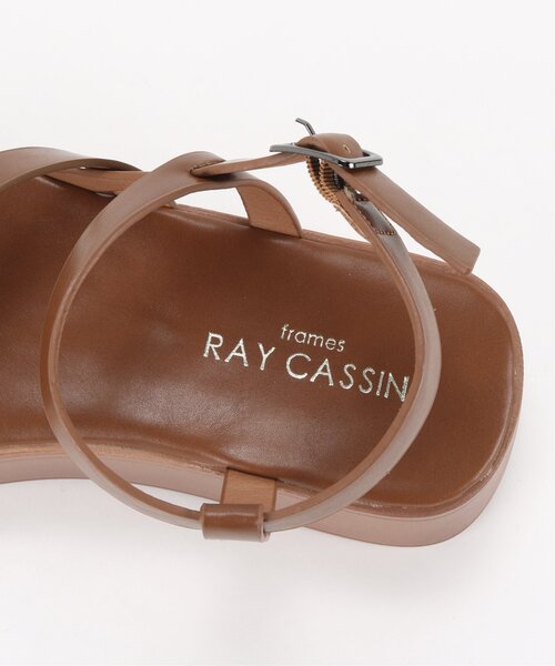 frames RAY CASSIN(フレームスレイカズン)の「スクエアトゥー厚底サンダル(サンダル・レディース・ブラック/ブラウン/キナリ・SMALL/MEDIUM/LARGE)」の9枚目の写真