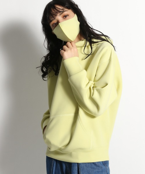 niko and（ニコアンド）の「マスク付きダンボールパーカー