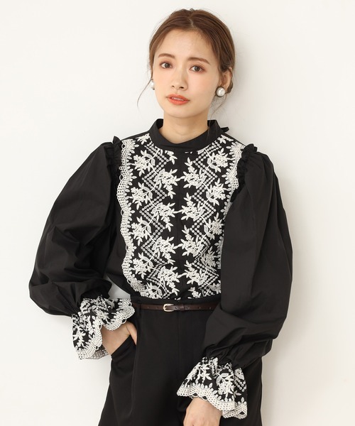 one after another NICE CLAUP（ワンアフターアナザーナイスクラップ）の「刺繍ブラウス（シャツ/ブラウス・レディース・ブラック/ベージュ/オフホワイト/サックスブルー・FREE）」の13枚目の写真