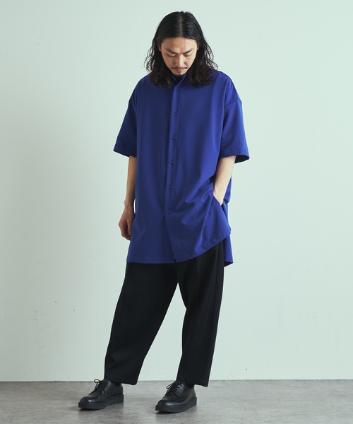 Lui's（ルイス）の「ライトスリットビッグ5分袖シャツコート（シャツ/ブラウス・メンズ・チャコールグレー/ブルー/ブラック・FREE）」の5枚目の写真