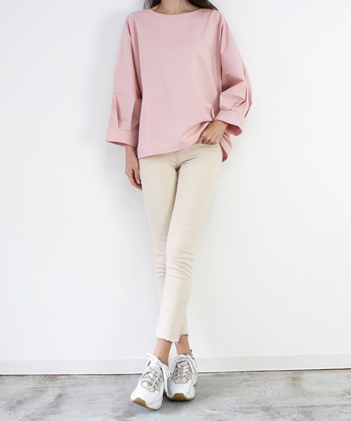 MODE ROBE（モードローブ）の「ラウンドネックタックスリーブトップス（Tシャツ/カットソー・レディース・ホワイト/ベージュ/ピンク・FREE）」の4枚目の写真