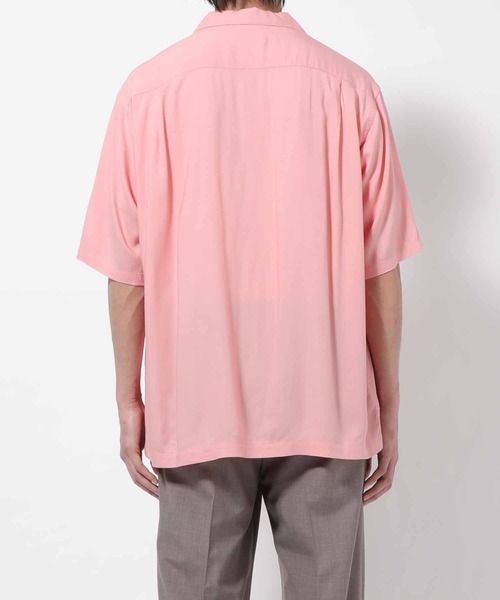 ADAM ET ROPE'(アダムエロペ)の「レーヨンドレープ ルーズシルエット オープンカラーシャツ/イージーケア/UNISEX(シャツ/ブラウス・メンズ・ブラック/ベージュ系その他/パープル系その他/ピンク系その他・M/L/XL)」の10枚目の写真