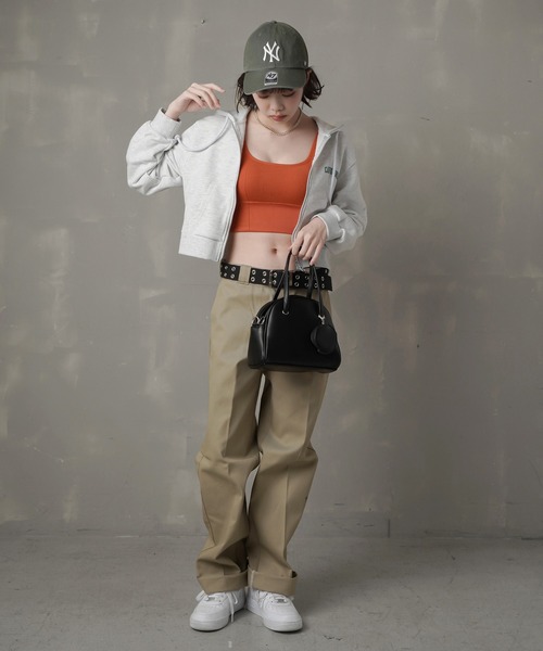 '47（フォーティーセブン）の「【47 / フォーティーセブン】New York Yankees・ニューヨーク ヤンキース チームロゴ刺繍キャップ（キャップ・レディース・ホワイト/ベージュ/ブラック/モスグリーン/ピンク/ネイビー/ホワイト系その他/ダークグリーン・ONESIZE）」の17枚目の写真