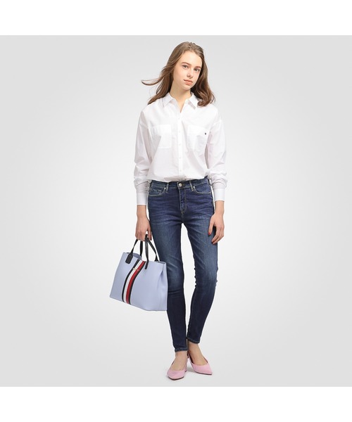TOMMY HILFIGER(トミーヒルフィガー)の「シグネチャーロゴトートバッグ(トートバッグ・レディース・ホワイト/ブルー・FREE)」の8枚目の写真