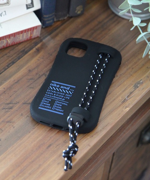 オリジナルニコロゴシリコンコードスマホケース Iphone11