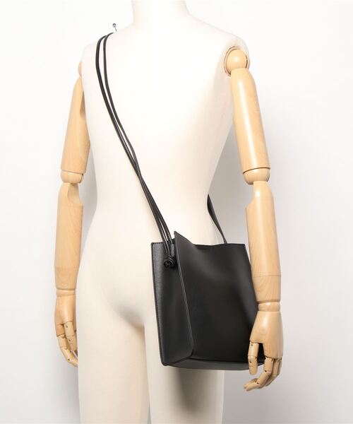 Honeys（ハニーズ）の「スクエアショルダーＢａｇ（ショルダーバッグ・レディース・ピンク系その他/ブルー/ホワイト/ブラック/グレイッシュベージュ/モカ/アイボリー/ピンク・FREE）」の10枚目の写真