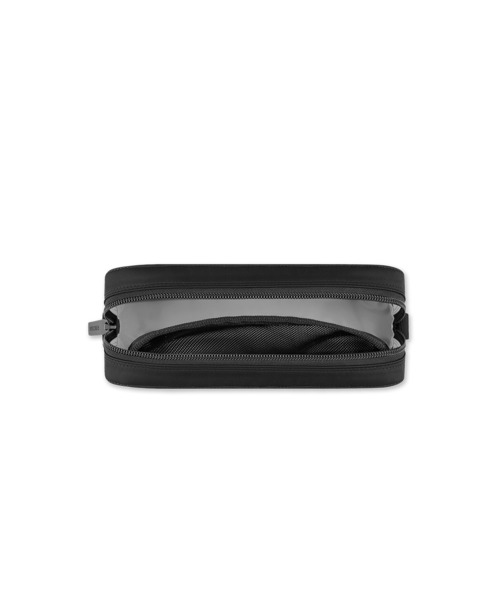 RIMOWA（リモワ）の「トラベルポーチ（トラベルグッズ・レディース・ブラック・ONE SIZE）」の4枚目の写真