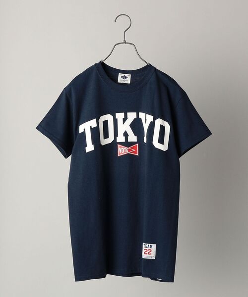 SHIPS(シップス)の「【SHIPS別注】VOTE MAKE NEW CLOTHES: TOKYO ロゴプリント Tシャツ(Tシャツ/カットソー・メンズ・ホワイト/ネイビー/ブラック・SMALL/MEDIUM/X-LARGE/LARGE)」の3枚目の写真
