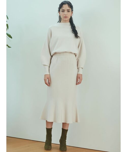 LAGUNAMOON（ラグナムーン）の「ボトルネックウエストリブニットプルオーバー（ニット/セーター・レディース・アイボリー/ブラック/バーガンディー/モカ・FREE）」の8枚目の写真